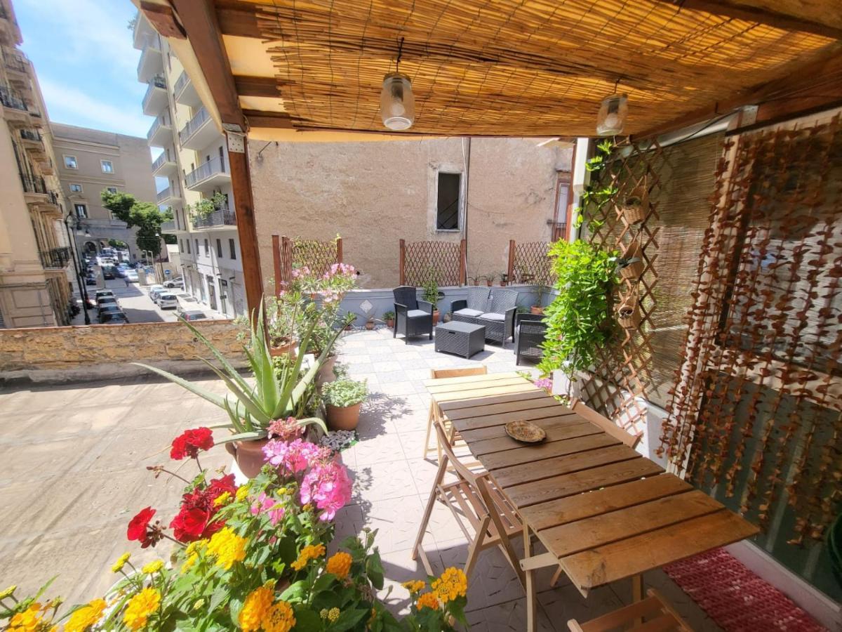 Casetta Poli- Appartamento Con Terrazza - Centro Storico Palermo Exterior foto